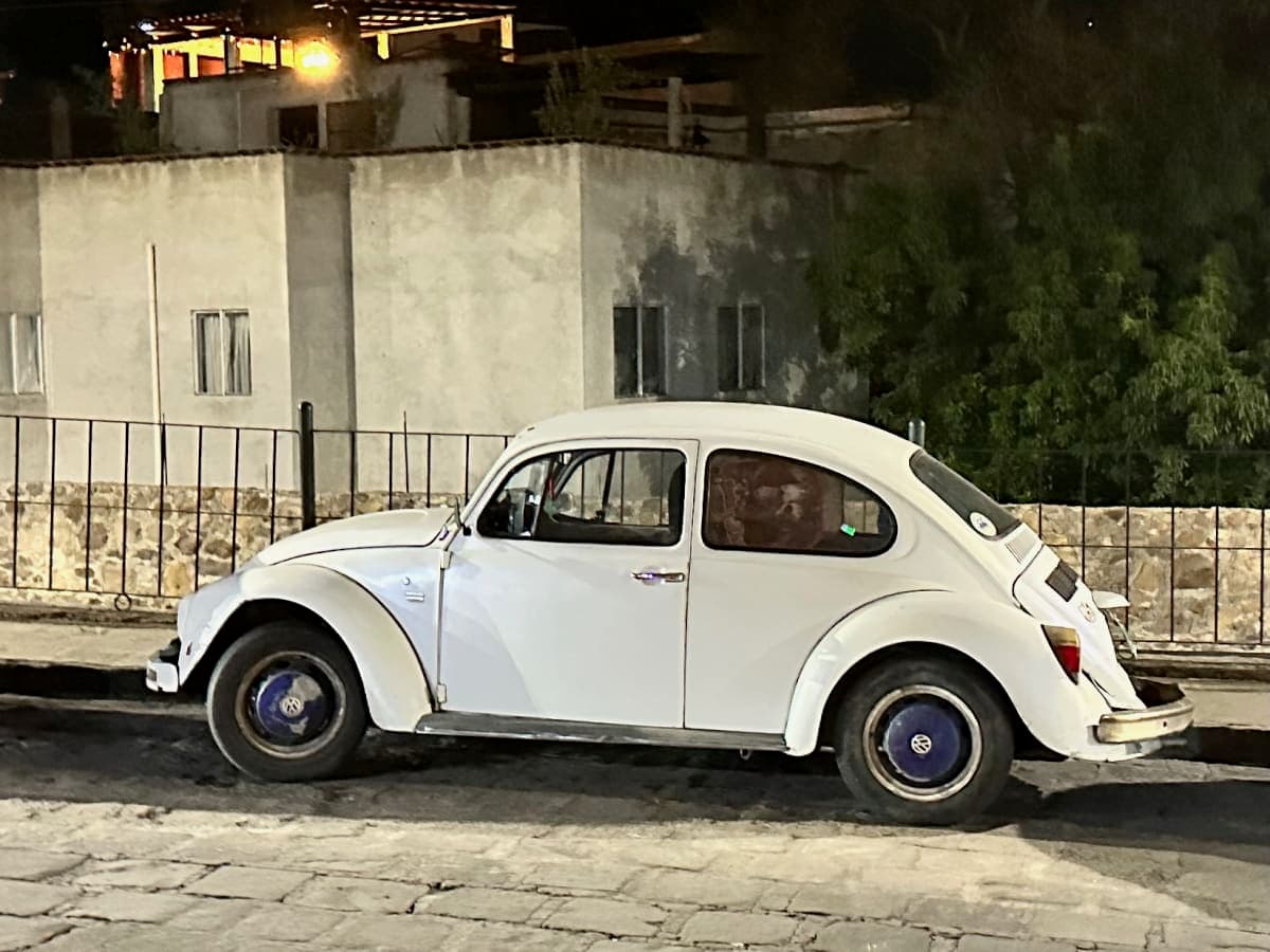 Volkswagen Beetle spotted in San Miguel de Allende