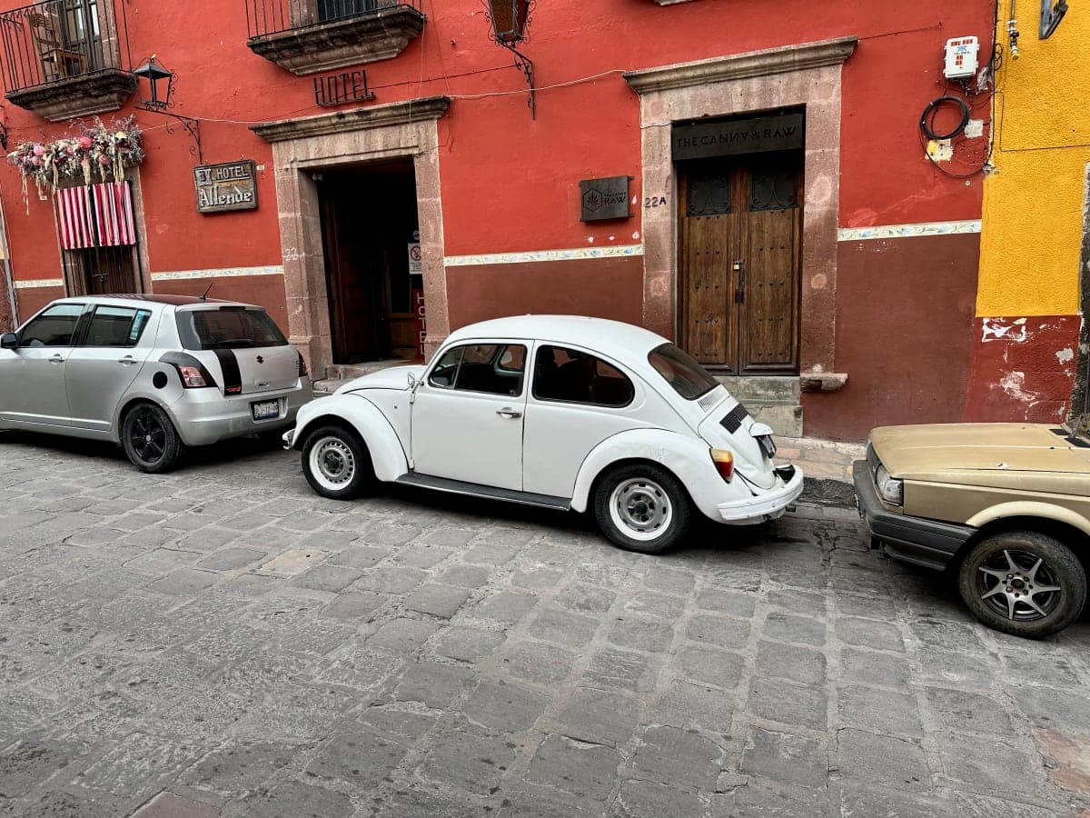 Volkswagen Beetle spotted in San Miguel de Allende