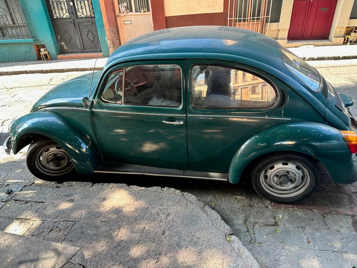 Volkswagen Beetle spotted in San Miguel de Allende