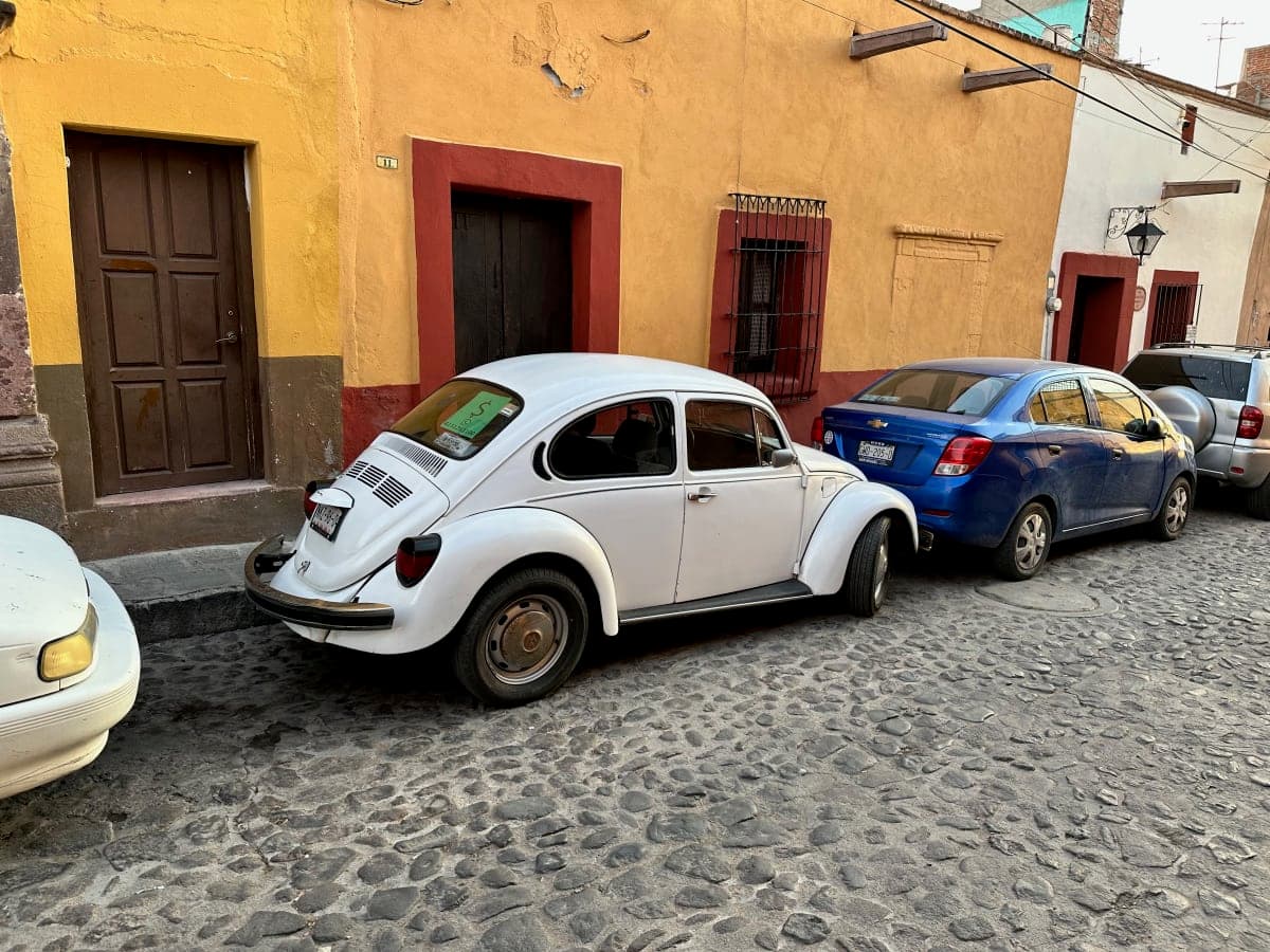 Volkswagen Beetle spotted in San Miguel de Allende