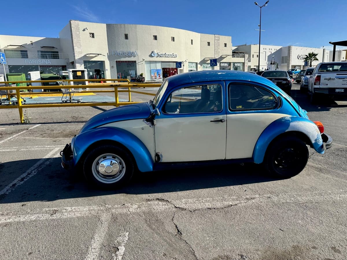 Volkswagen Beetle spotted in San Miguel de Allende