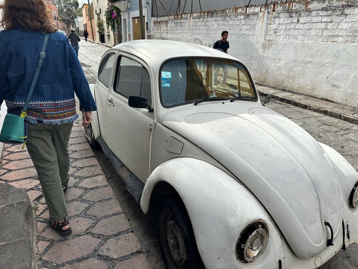 Volkswagen Beetle spotted in San Miguel de Allende