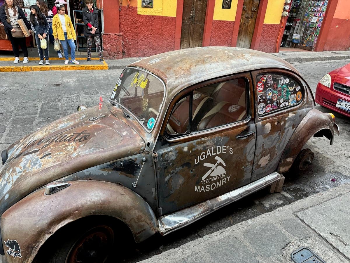Volkswagen Beetle spotted in San Miguel de Allende