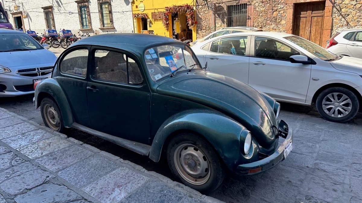Volkswagen Beetle spotted in San Miguel de Allende