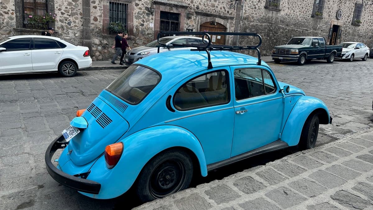 Volkswagen Beetle spotted in San Miguel de Allende