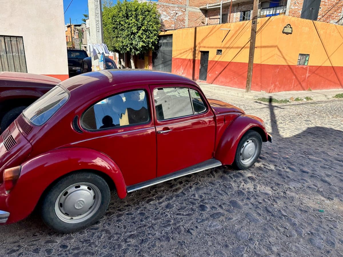 Volkswagen Beetle spotted in San Miguel de Allende
