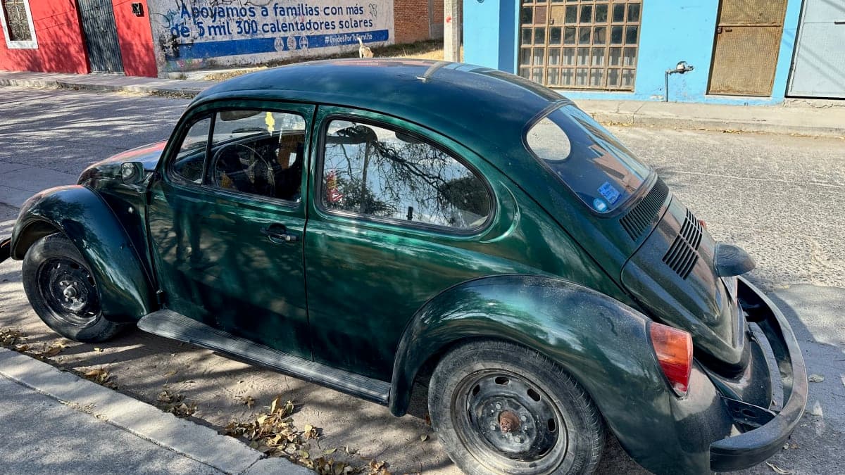 Volkswagen Beetle spotted in San Miguel de Allende