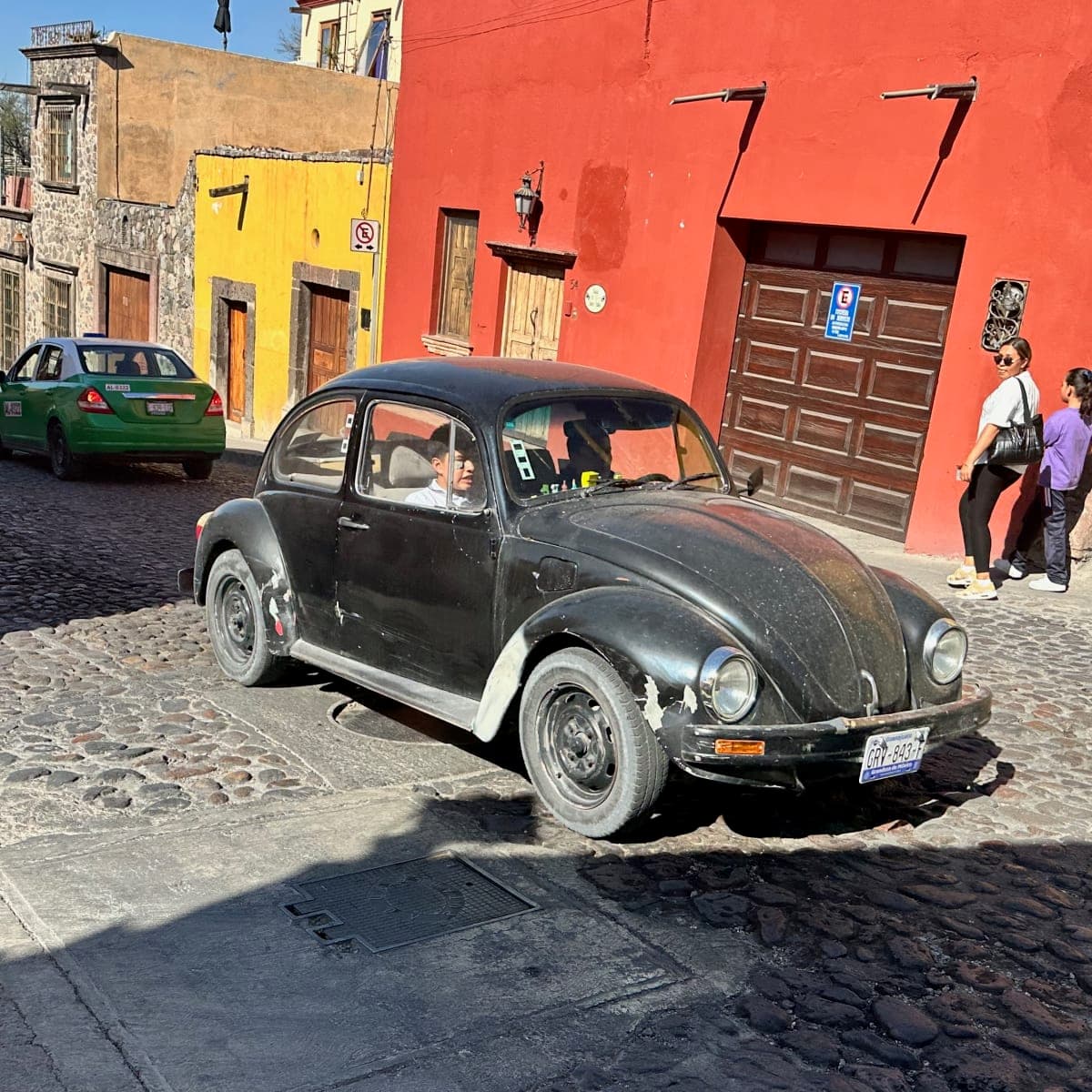 Volkswagen Beetle spotted in San Miguel de Allende