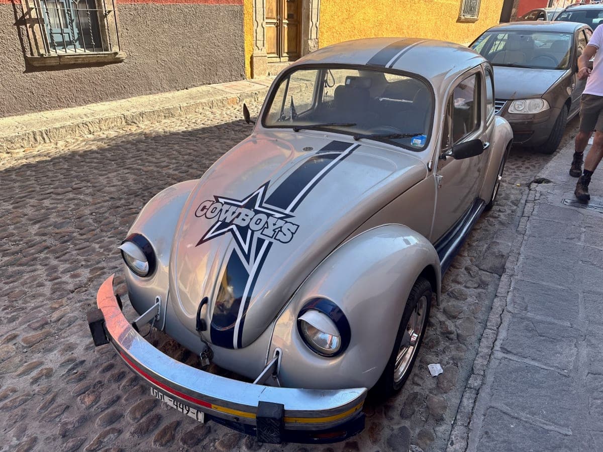 Volkswagen Beetle spotted in San Miguel de Allende
