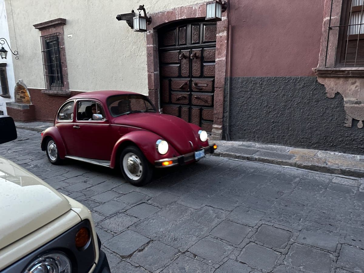 Volkswagen Beetle spotted in San Miguel de Allende