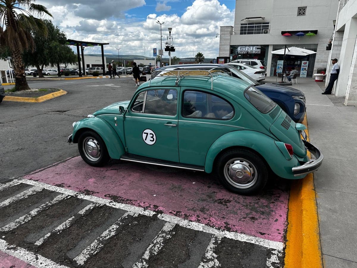 Volkswagen Beetle spotted in San Miguel de Allende