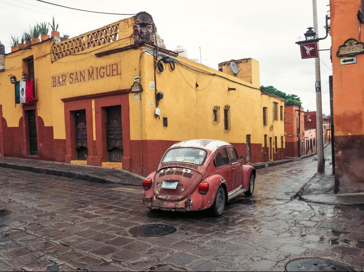 Volkswagen Beetle spotted in San Miguel de Allende