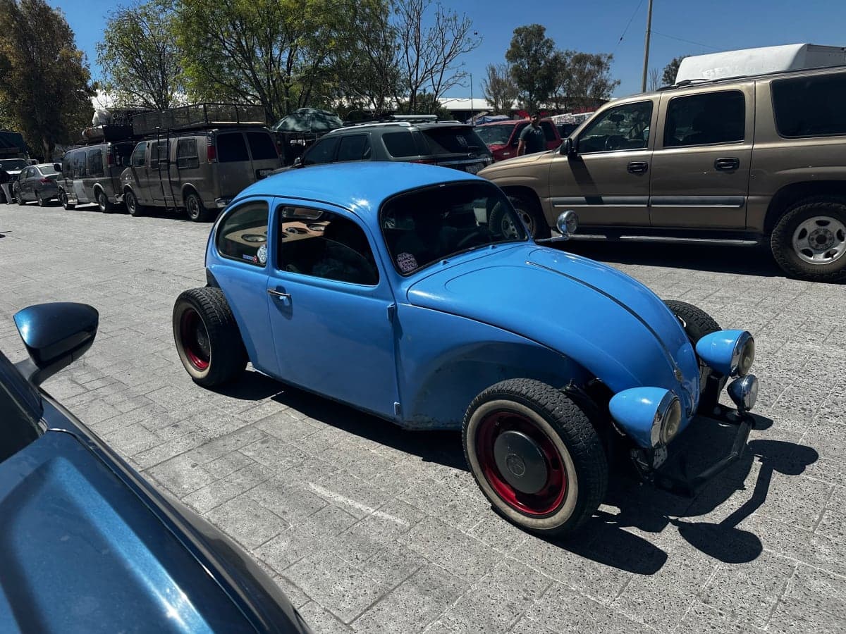 Volkswagen Beetle spotted in San Miguel de Allende